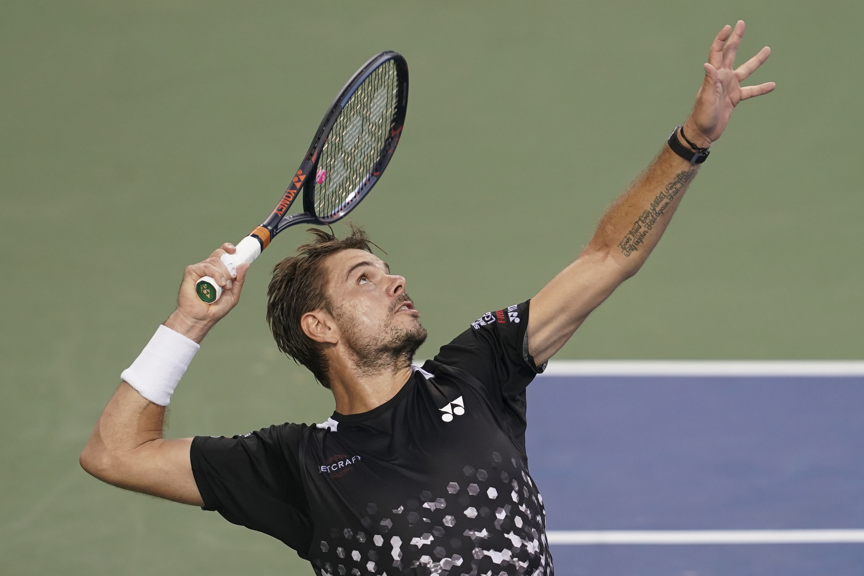 欧洲网球队爆冷意大利网球队，瓦林卡制霸全场