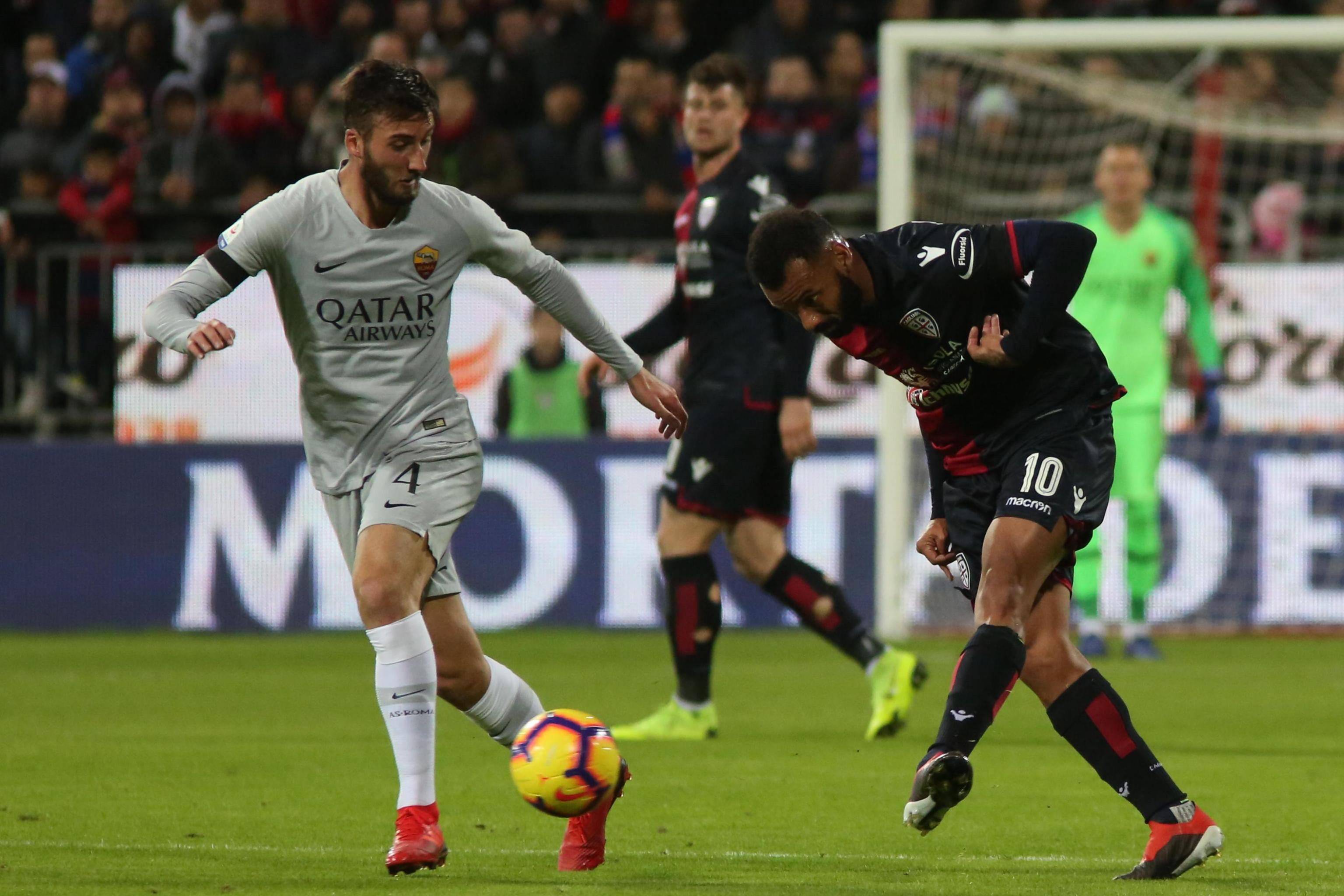 关于卡利亚里客场不敌雷恩斯，遭遇连败的信息