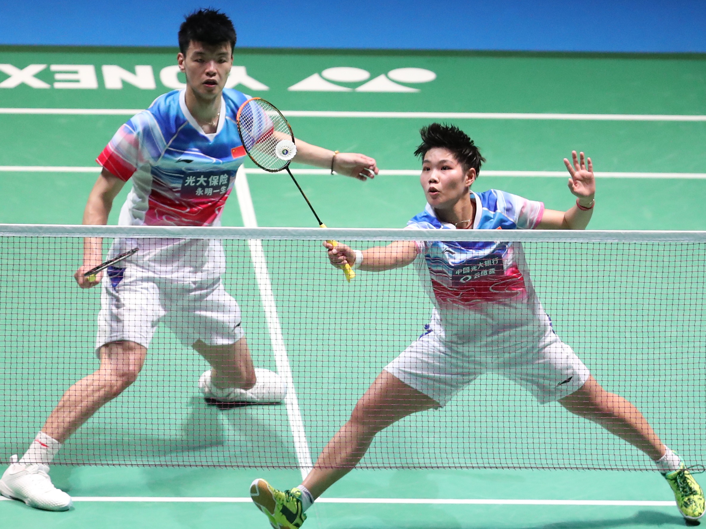 马来西亚羽毛球队血洗印尼羽毛球队，辛杜完成帽子戏法