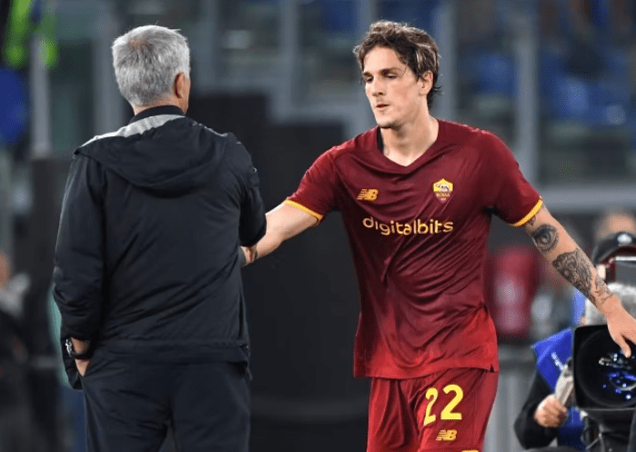 意大利横扫里昂，弗拉霍维奇三分雨点燃全场的简单介绍