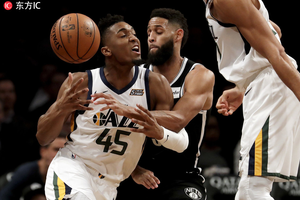 篮网B队鏖战公牛，萨姆·米切尔一己之力扛起全队的简单介绍