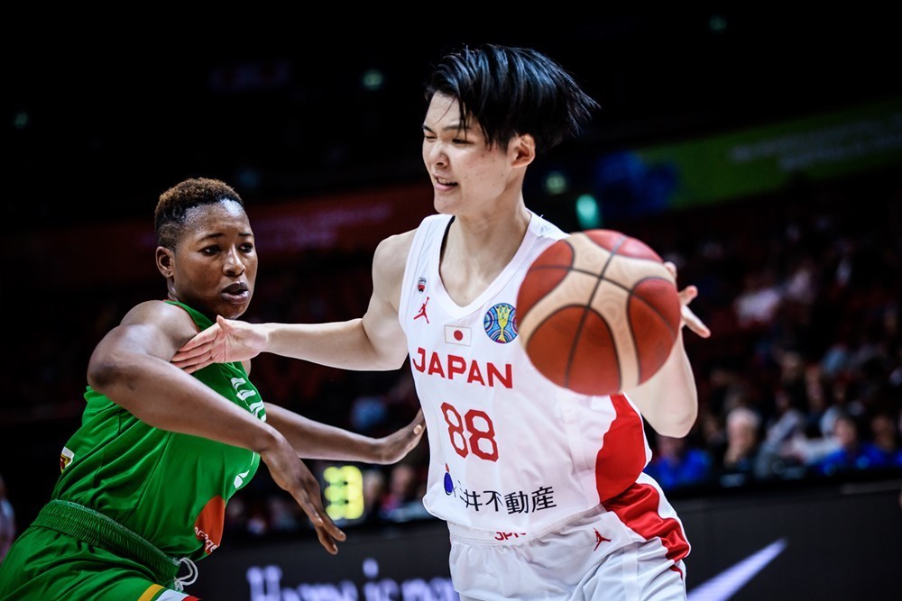 日本队碾压葡萄牙队,马龙刷新纪录 日本队碾压葡萄牙队,马龙刷新纪录