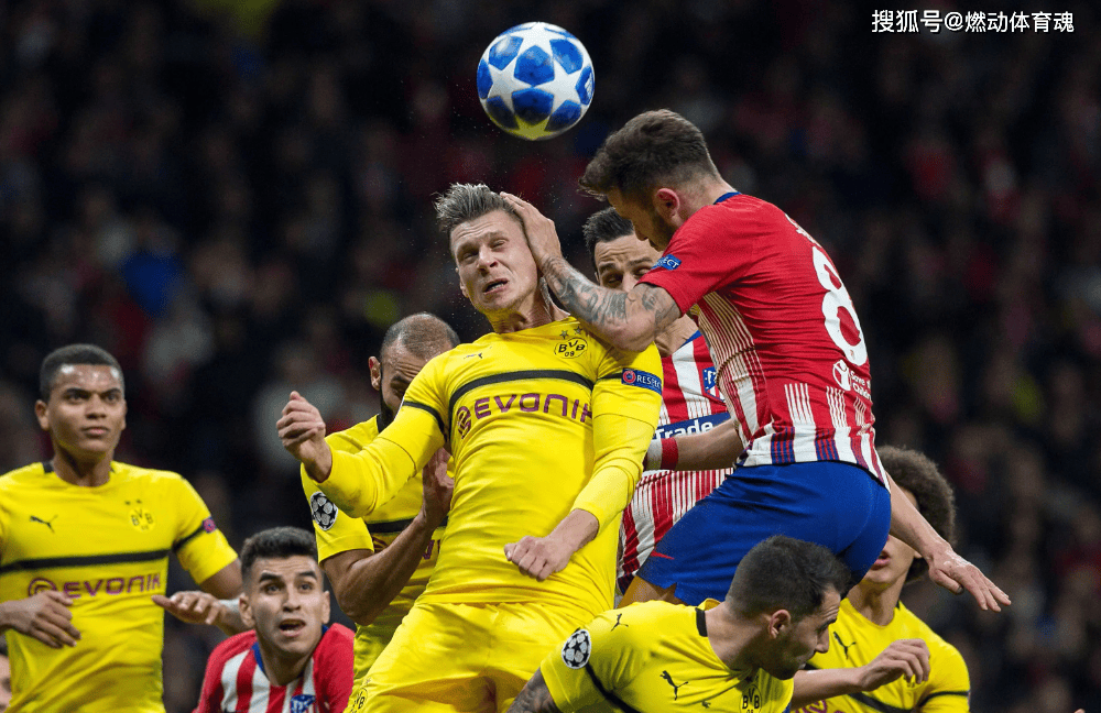 包含阿森纳全队出击，雄赳赳气昂昂击败对手的词条