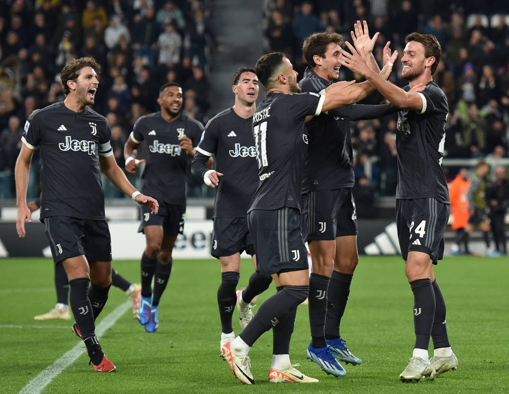 尤文图斯在意甲比赛中连胜，实力强劲