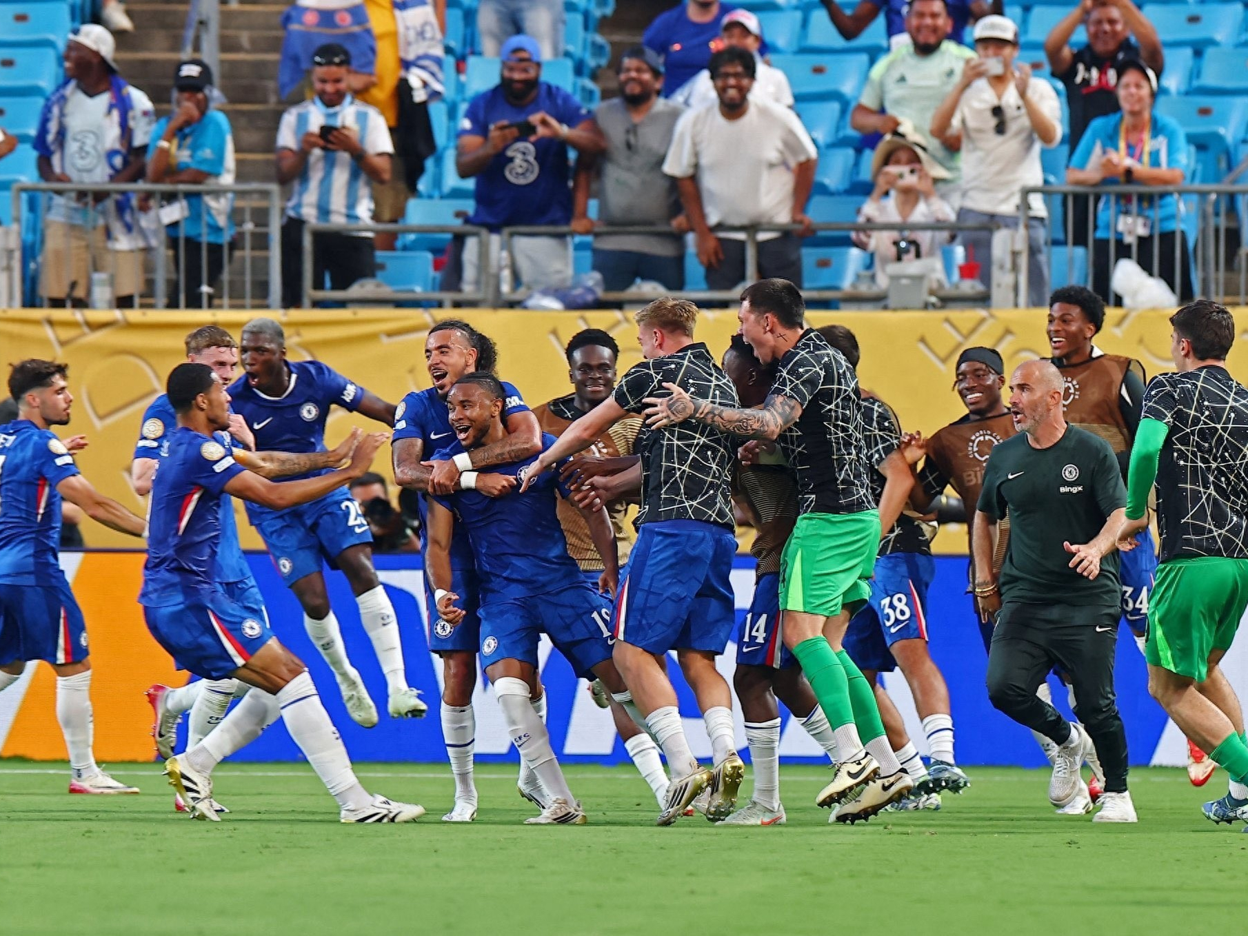 赫塔菲主场击败阿拉维斯，喜迎胜利