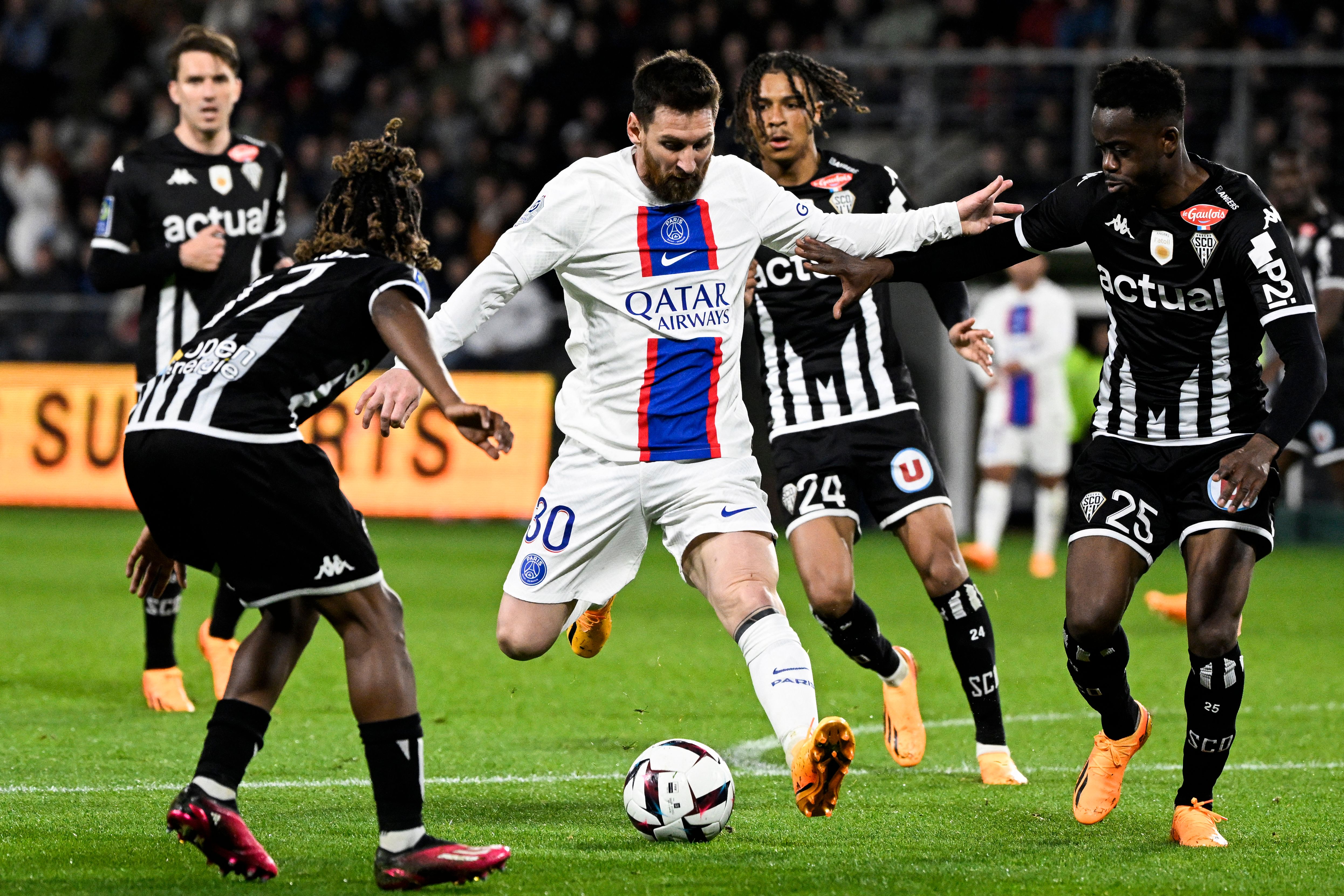 斯特拉斯堡爆冷击败昂热,连胜有望的简单介绍 斯特拉斯堡爆冷击败昂热,连胜有望的简单介绍