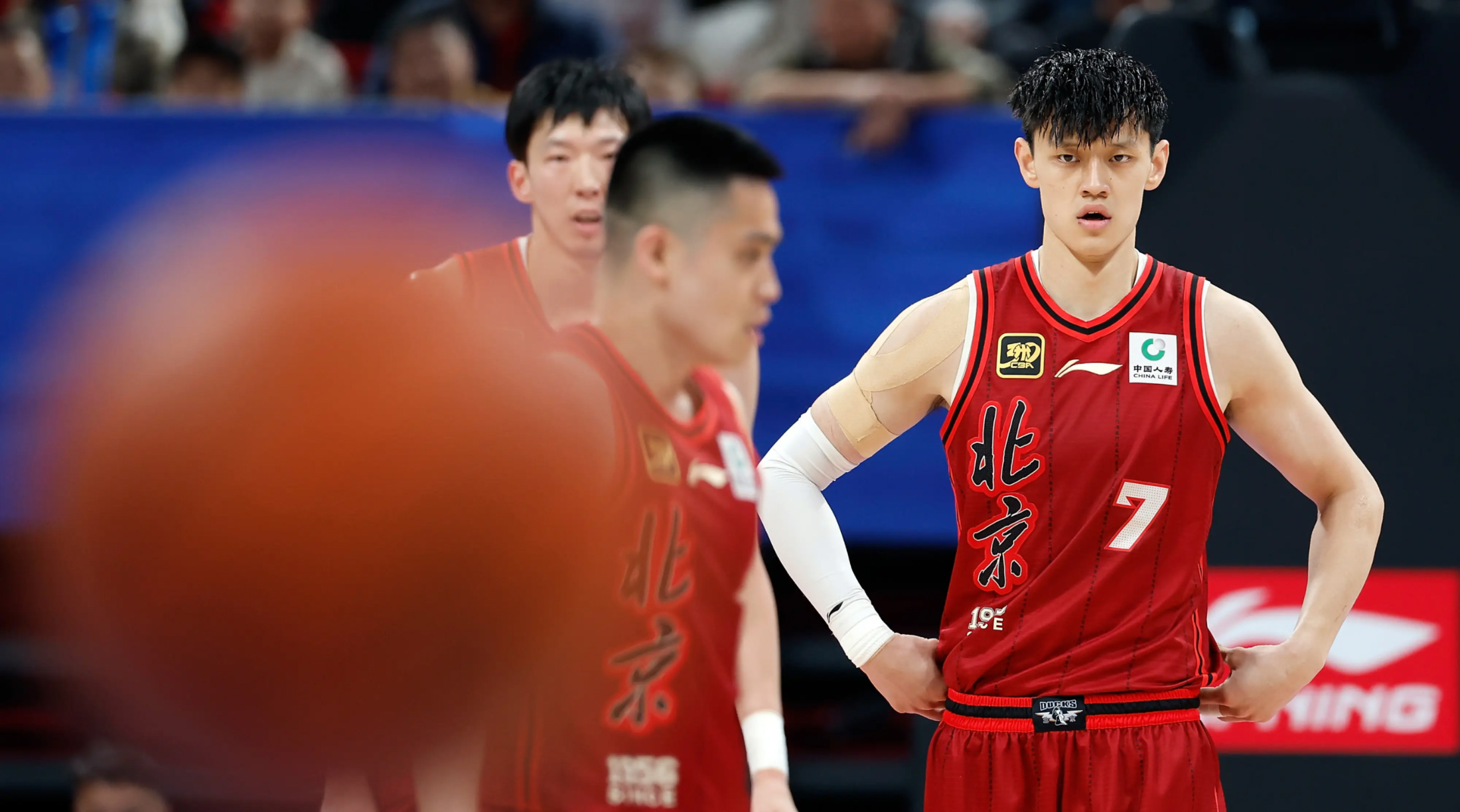 北京队逆转灰熊，福克斯扛起全队