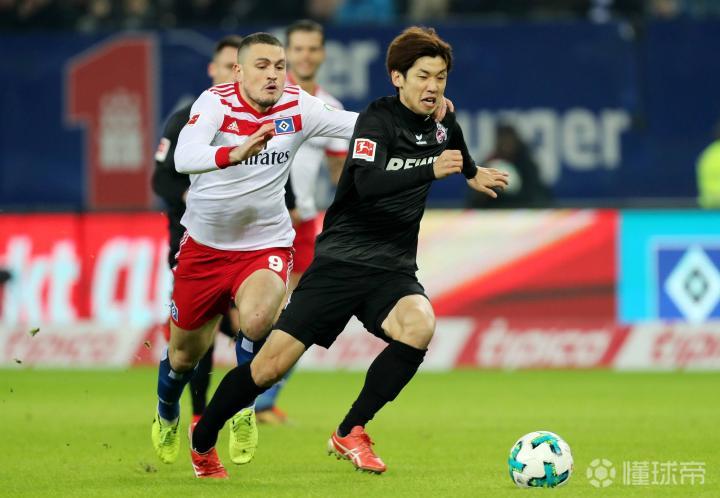 包含科隆官方宣布签下新援，提升球队整体实力的词条