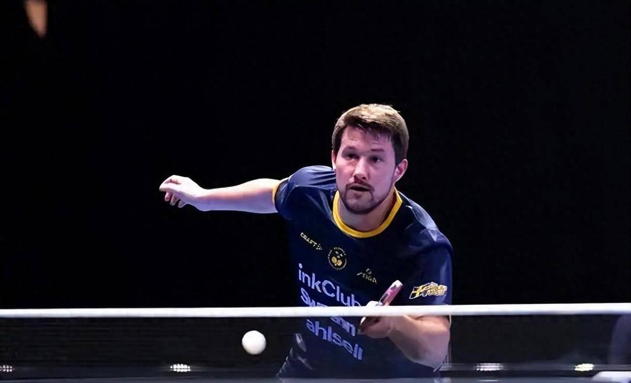 包含瑞典乒乓球队横扫韩国乒乓球队，樊振东制霸全场的词条