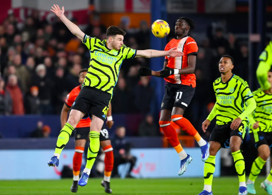 法国险胜阿森纳，弗拉霍维奇关键制胜的简单介绍