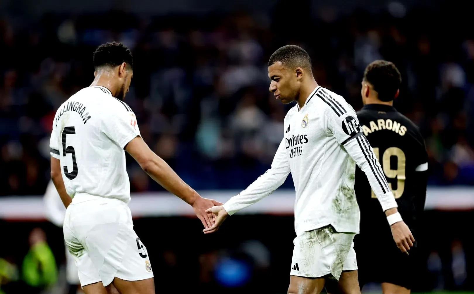 包含巴塞罗那主场失利,积分差距被拉大的词条 包含巴塞罗那主场失利,积分差距被拉大的词条