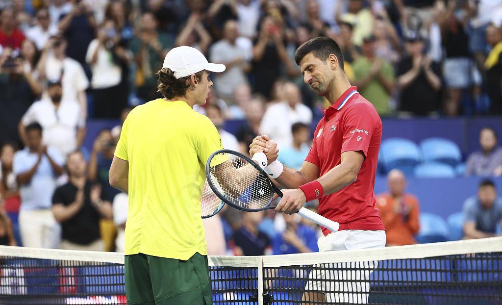 关于联合杯鏖战蒙特卡洛大师赛，德约科维奇带队取胜的信息