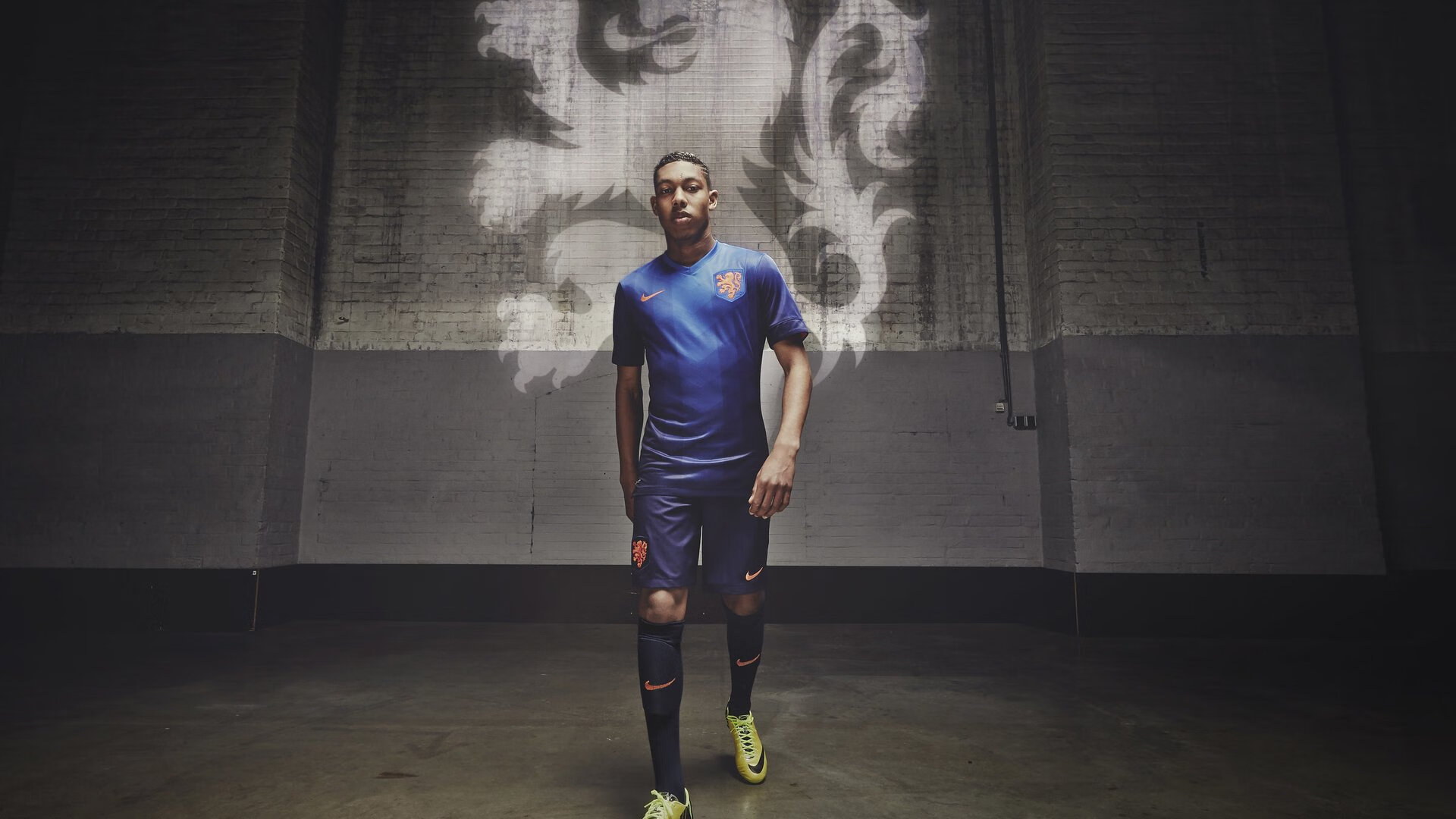 戈麦斯一锤定音,英格兰战术纪律踏平尼日利亚雄鹰