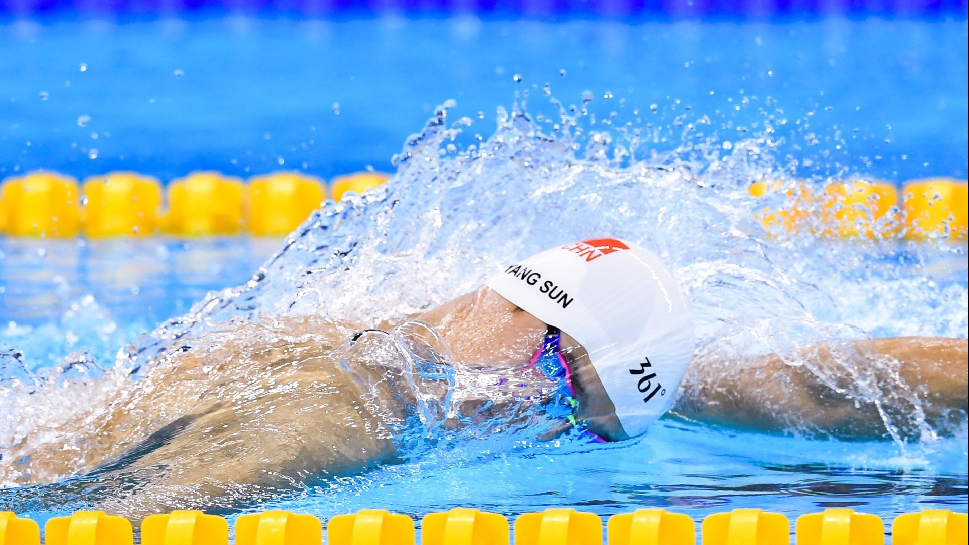 冰与火的碰撞,从雷克雅未克到伯纳乌的竞技启示